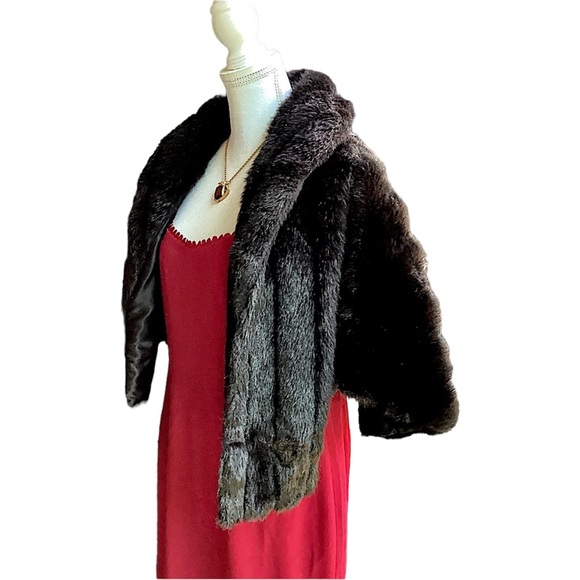 Vintage 1980’s Black Vegan Mink Wrap/Cape H1 - Picture 12 of 16